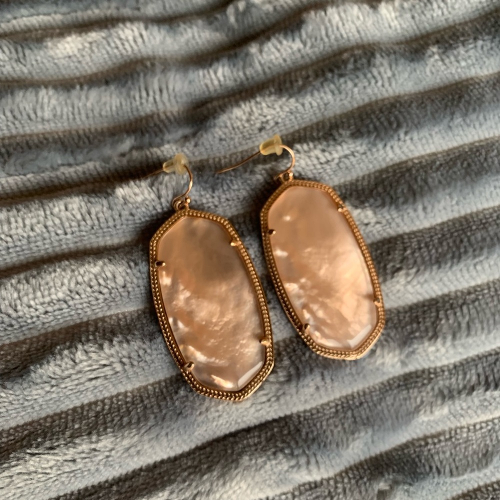 Kendra Scott Danielle Drop Earrings